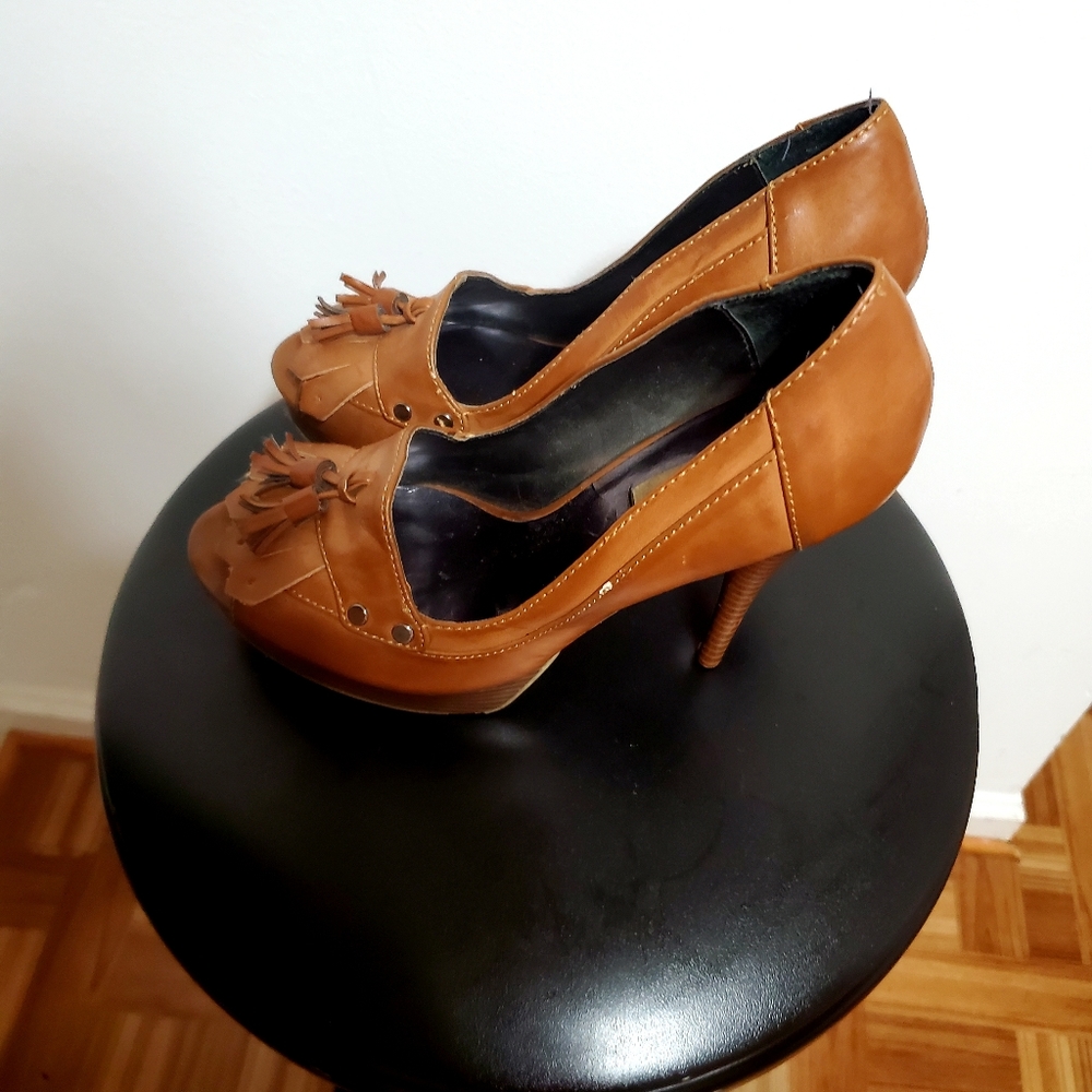 Simply Vera Wang, 7,1/2, Brown